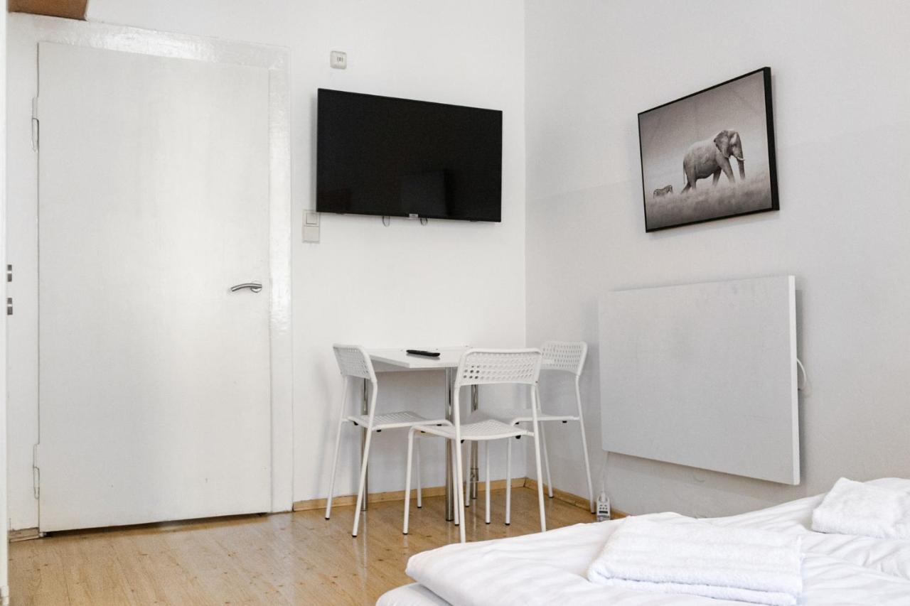 Attractive Apartment Near Wiener Stadthalle エクステリア 写真